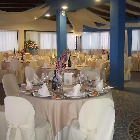 Hotel Tus'hotel 4*