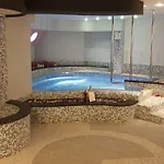 فندق Tus'hotel