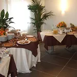 فندق Tus'hotel كاسيل دي توسا