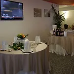 فندق Tus'hotel كاسيل دي توسا