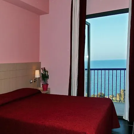 Hotel Tus'hotel