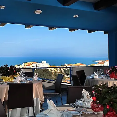 Hotel Tus'Hotel