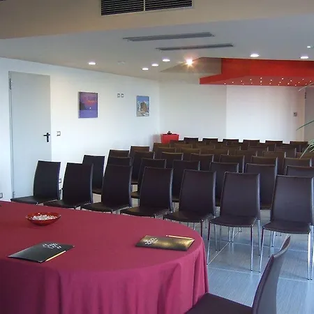Tus'Hotel Hotel 4*
