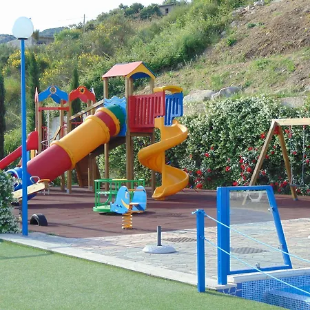Tus'Hotel Hotel 4*