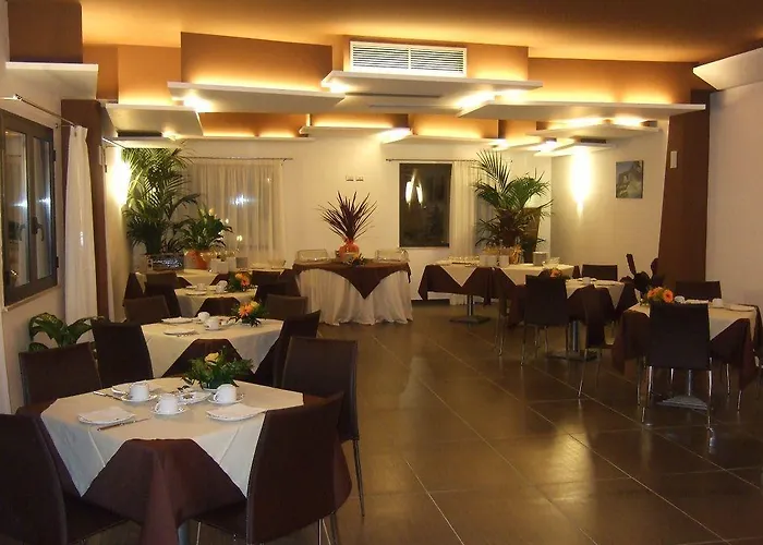 Otel Tus'hotel